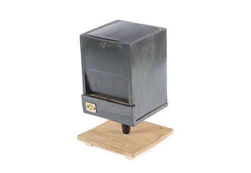 Tuyau à bouche cubique fermé